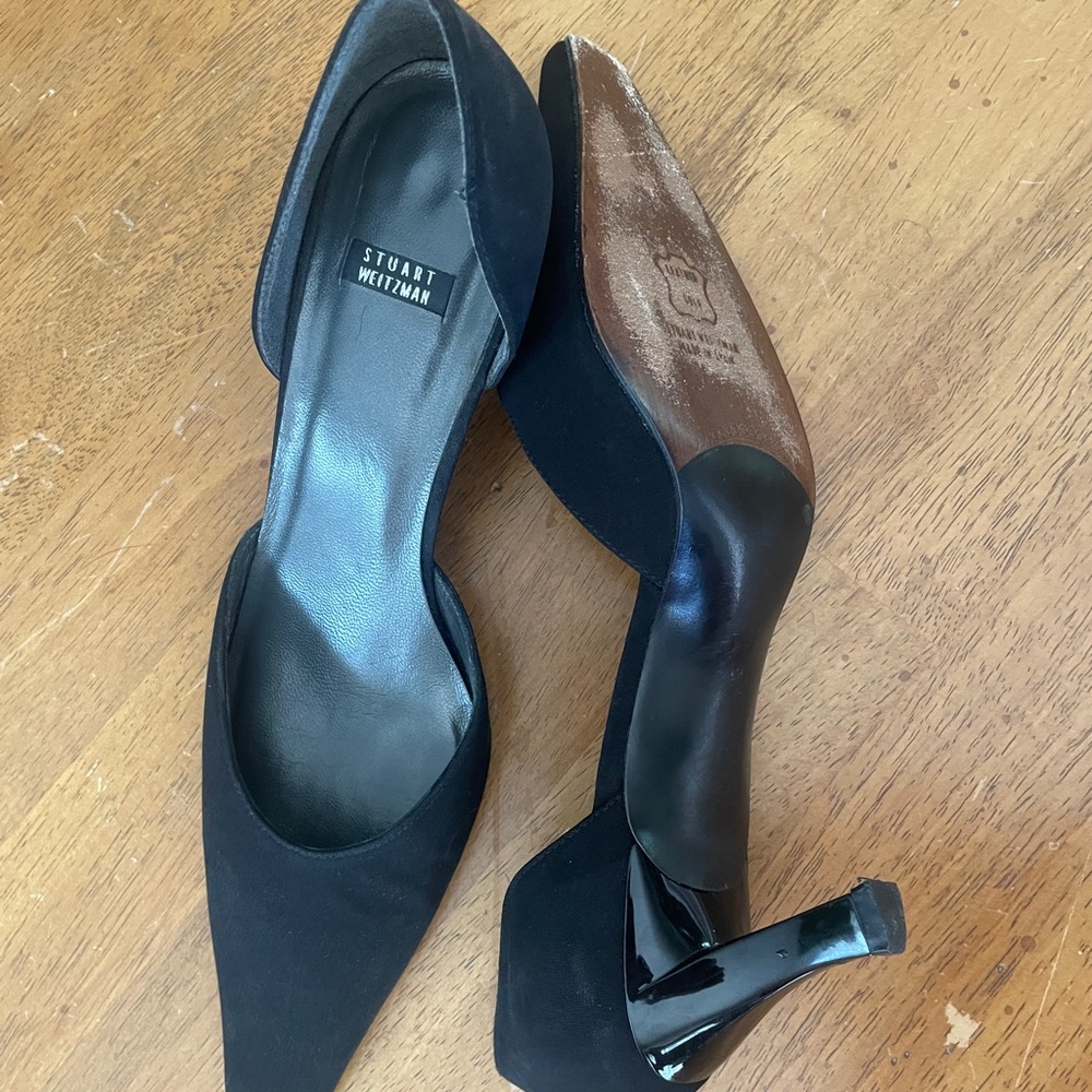Stuart Weizman Kitten Heel. Size 8. Runs Small. M… - image 5